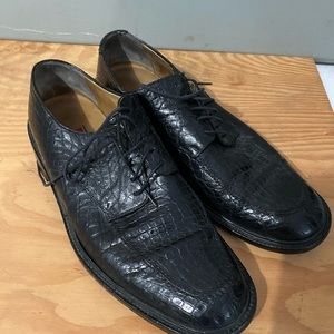 Men’s shoes